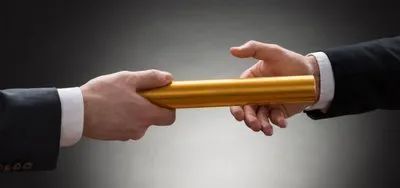 ?民企传承全景观察(1)AG真人二代接班生死局(图2) ?民企传承全景观察(1)AG真人二代接班生死局(图2)